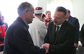 Vali Aksoy ve Diyanet İşleri Başkanı Erbaş'tan şehit ailesine başsağlığı ziyareti