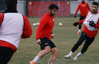 Kırmızı Şimşekler, Eskişehir Yunusemrespor maçının hazırlıklarını sürdürüyor