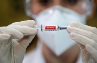 Çin'de aşı uygulaması başladı