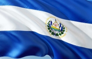 El Salvador'dan tarihi adım