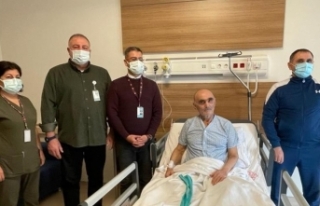70 yaşındaki hasta Türkiye’de sağlığına kavuştu