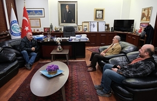 Ezel Akay'dan Başkan Büyükerşen'e ziyaret
