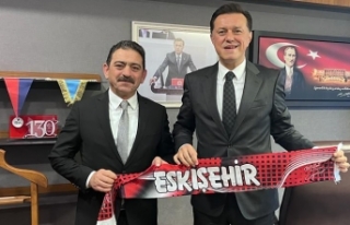 Murat Özcan'dan Hatipoğlu'na ziyaret