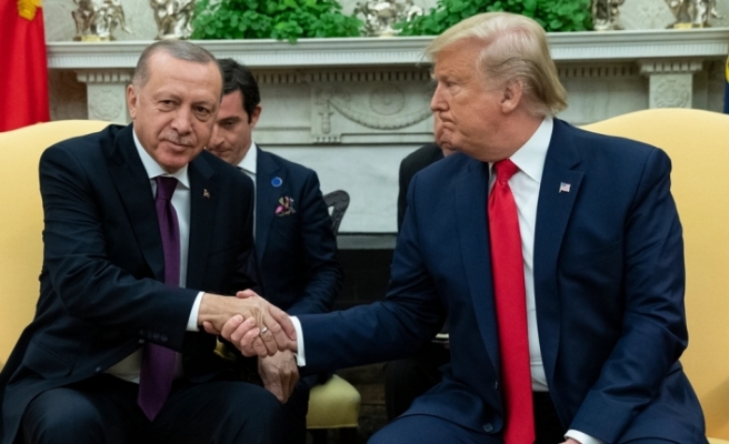 Erdoğan ve Trump korona hakkında görüştü