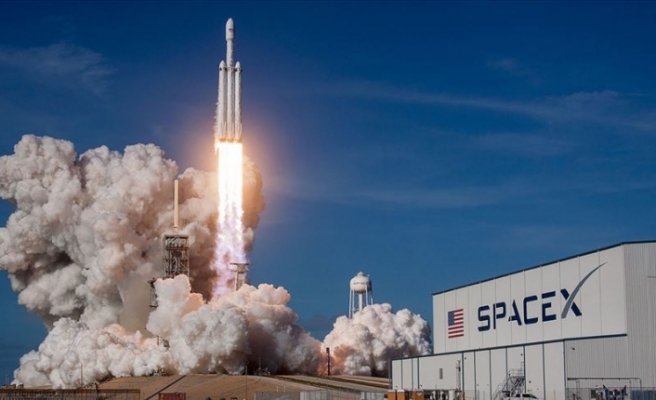 SpaceX'ten tarihi adım!