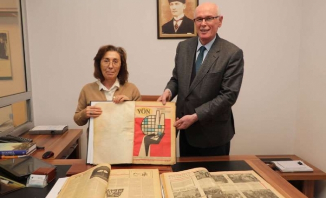 Babasının değerli arşivini Odunpazarı Belediyesi'ne bağışladı