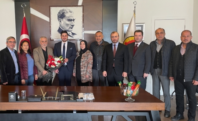 AK Parti Tepebaşı Belediyesi meclis üyelerinden Es Es'e ziyaret