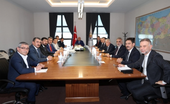 Murat Özcan kritik toplantılara katılıyor