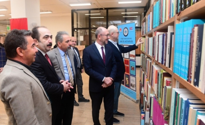Anadolu Üniversitesi'ne “Türk Tarih Kurumu Yüzüncü Yıl Kitaplığı” kuruldu