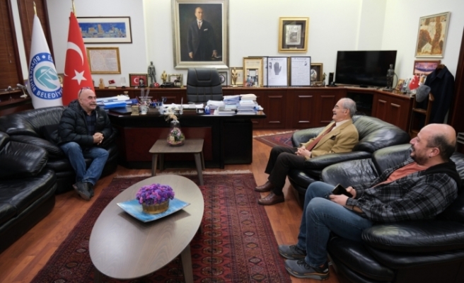 Ezel Akay'dan Başkan Büyükerşen'e ziyaret