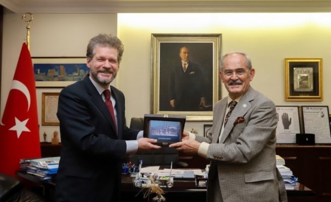 Yılmaz Büyükerşen Kuzey Makedonya Büyükelçisini ağırladı