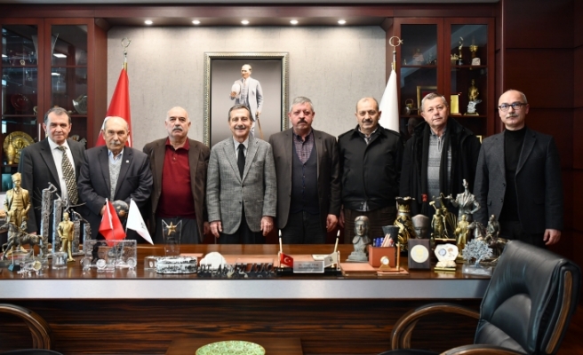 Başkan Ataç, Pir Ahmet Efendi Derneği'ni konuk etti