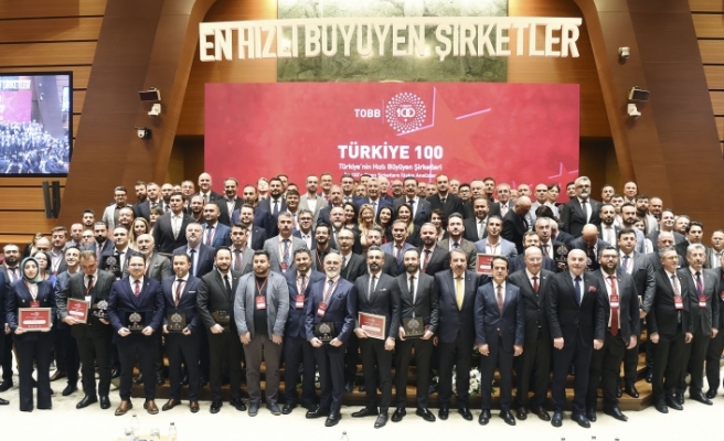 Başkan Güler TOBB 100 sıralamasında yer alan markalara ödül verdi