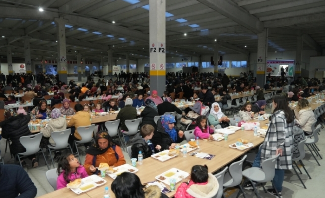 Büyükşehir'in iftar buluşmaları başladı